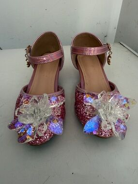 👑 Little Girls Pink Jeweled Princess Heels (size 11 US/29 EU)
